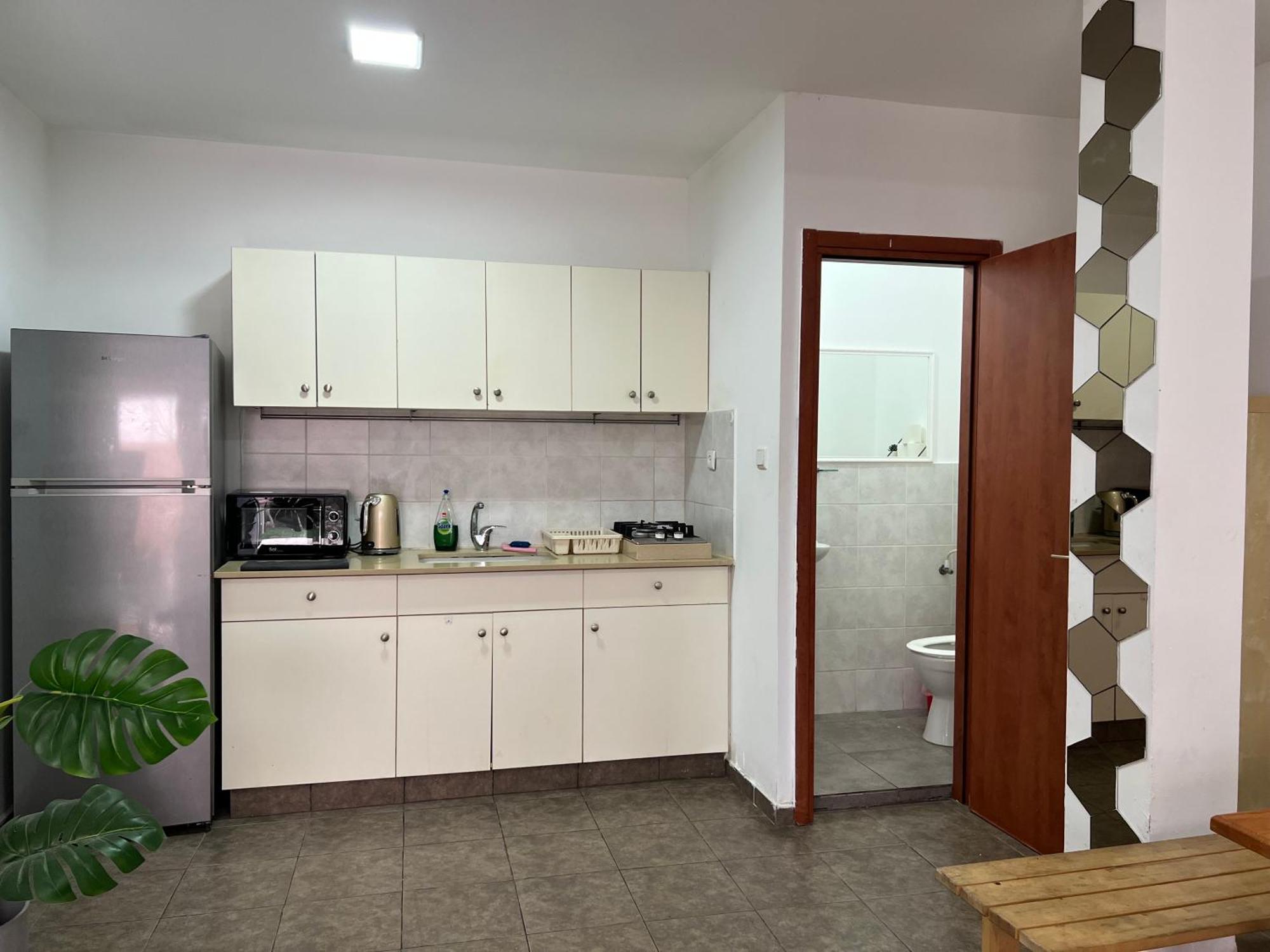 Miraks Harav Kuk Apartment Тел Авив Екстериор снимка